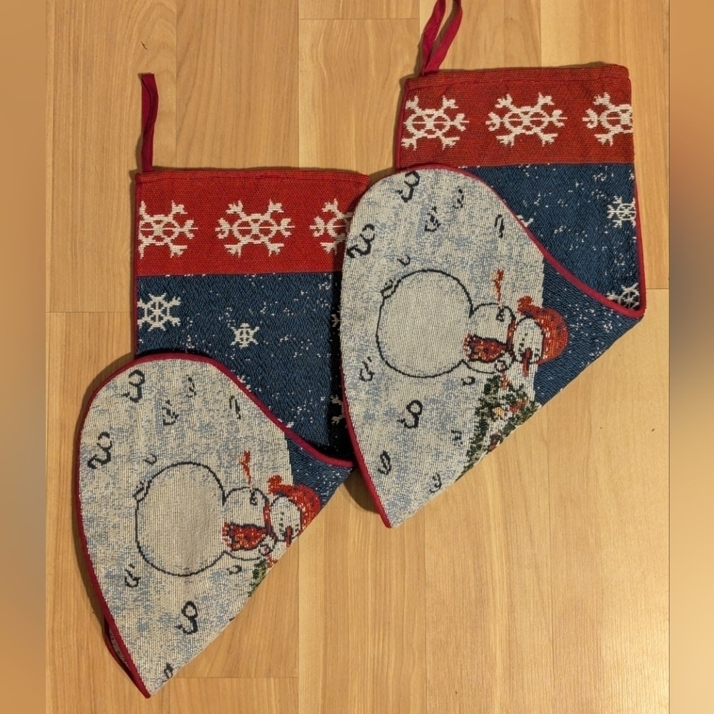 Tapestry matching stockings by Old Time Pottery - Picture 4 of 6